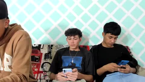 boys4hot_777 online show from February 2, 7:14 pm