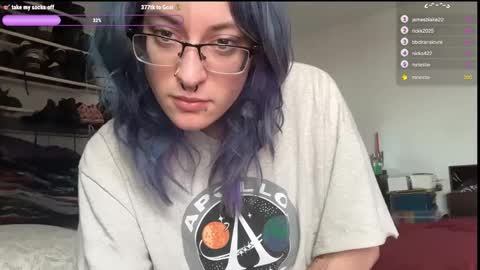 boywithbug online show from March 7, 3:34 pm