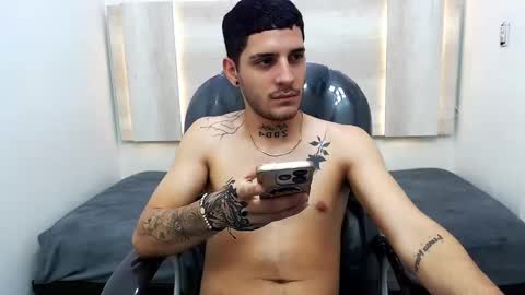 MAX online show from January 27, 4:30 am