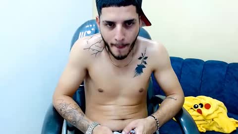 MAX online show from January 12, 2:30 pm