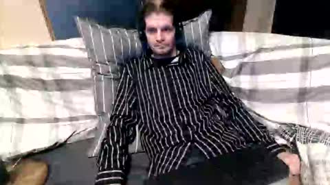 bponie1 online show from February 15, 1:41 am