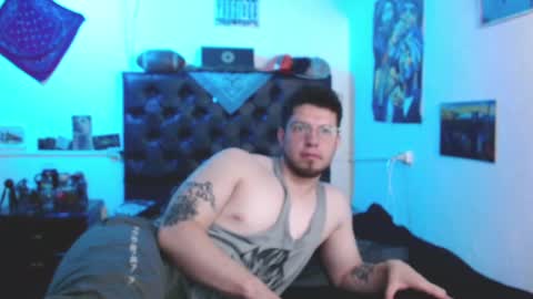 brad hot boy online show from February 15, 4:45 pm