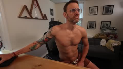 BradBronton online show from March 30, 12:49 pm