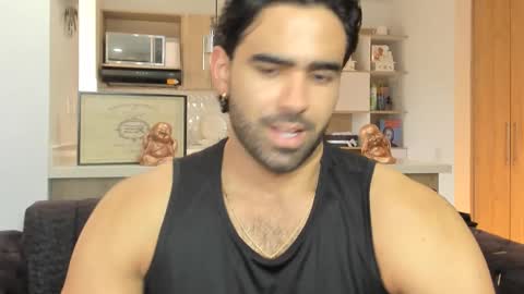 bradleymartin7 online show from November 30, 9:55 pm