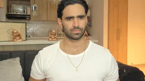 bradleymartin7 online show from January 6, 1:20 am