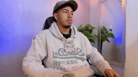 Brand  online show from April 22, 12:12 pm