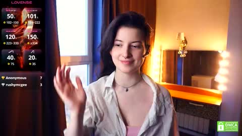 Snapshot of brandikenady chatting on October 20, 6:29 am Hild online show from October 20, 6:29 am