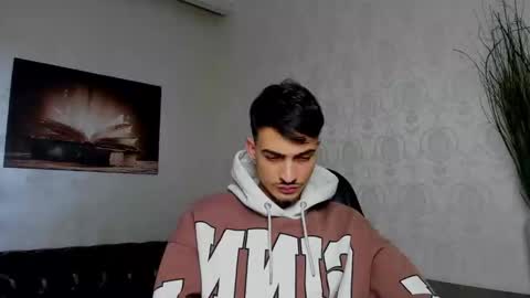 BrandonTateX online show from March 2, 3:27 pm