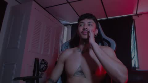 brasi_ online show from November 7, 6:54 pm