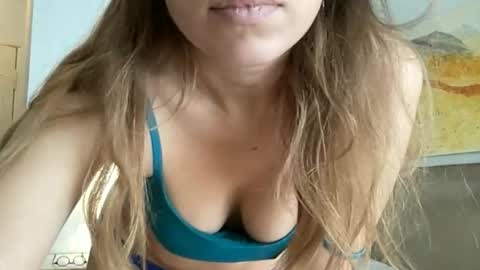 brattybaby online show from October 29, 10:39 am