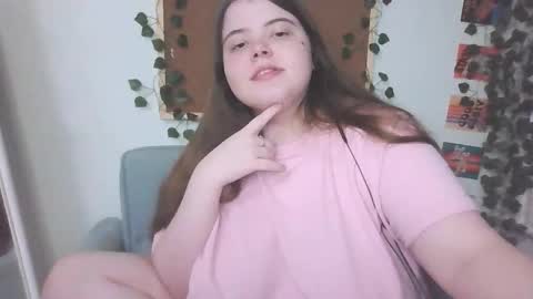 Snapshot of brattyprincess_emma chatting on September 27, 4:49 pm Emma online show from September 27, 4:49 pm