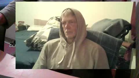 bremer64 online show from November 2, 10:48 am