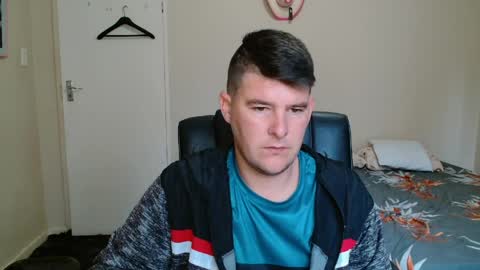 ask me lol online show from May 7, 6:20 am
