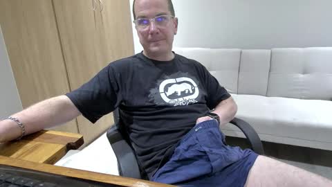 Brett online show from March 18, 6:25 pm