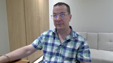 Brett online show from September 13, 5:59 pm