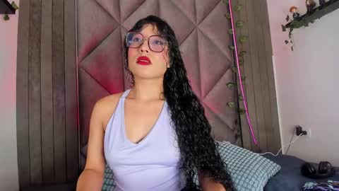 B R I A  online show from December 16, 3:03 am