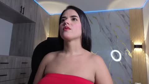 Manuela online show from March 27, 3:45 am