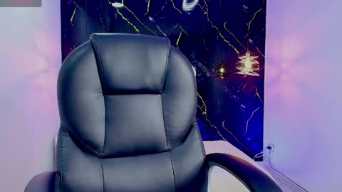 Manuela online show from May 16, 4:31 am
