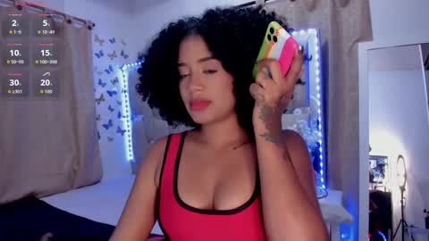 Snapshot of brianarichardson_ chatting on October 18, 11:53 pm  Briana  online show from October 18, 11:53 pm