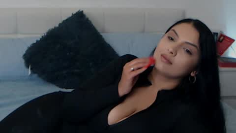 briannabk online show from May 12, 6:17 pm