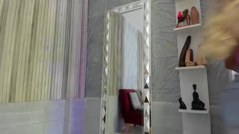 Brianna Chelsea  online show from January 13, 11:51 am