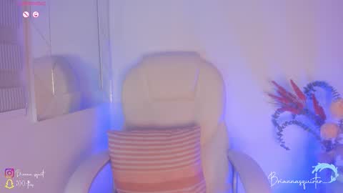 Brianna  online show from November 15, 11:06 pm