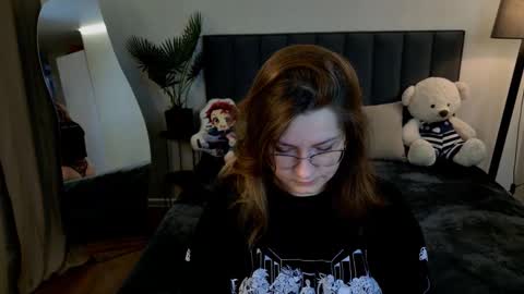 briarwynn online show from January 7, 5:01 am