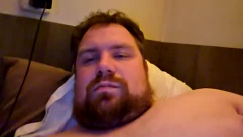 bridgeedude28 online show from June 26, 1:33 am