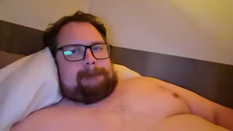 bridgeedude28 online show from July 16, 4:54 pm