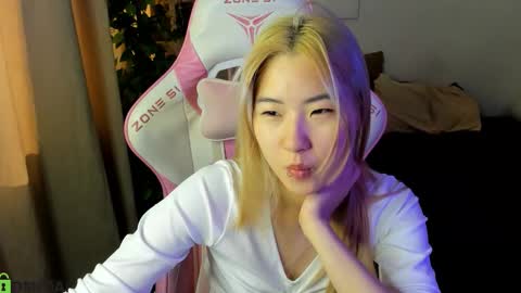 Bridget online show from September 25, 6:53 am