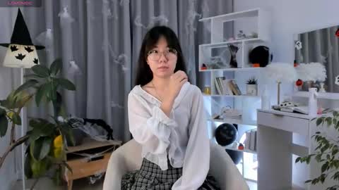 Hanna online show from November 3, 1:17 am