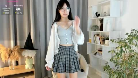 Hanna online show from October 23, 1:18 am