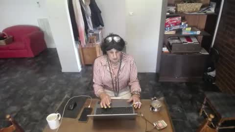 bridgetfouru online show from November 24, 10:52 pm