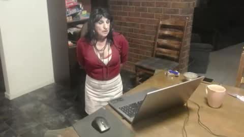 Snapshot of bridgetfouru chatting on October 19, 8:24 pm bridgetfouru online show from October 19, 8:24 pm