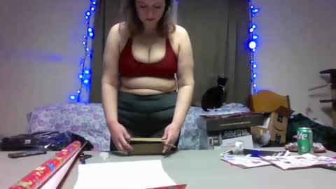 Bridgette1992 online show from December 18, 10:05 pm