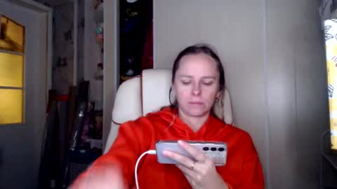 brilliantly online show from November 11, 10:28 am