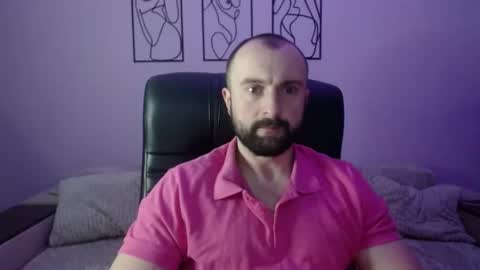 brindlefly69 online show from March 4, 11:51 am