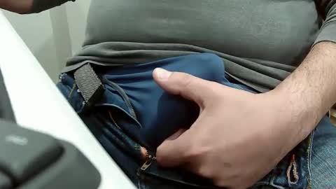 Snapshot of bringing_the_thunder_87 chatting on October 14, 1:47 pm Bringing the thunder 87 online show from October 14, 1:47 pm