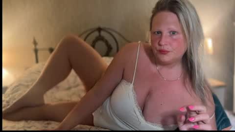 British Bella online show from April 28, 4:39 am