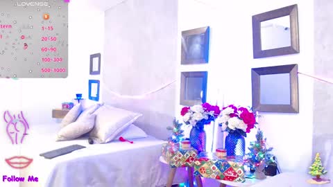 brittany 25 years old  happy as a worm  online show from December 29, 12:45 pm