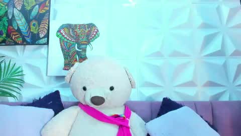 BRIYIT     online show from June 8, 1:12 pm