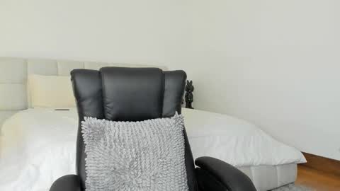 brody_dallas1 online show from December 3, 9:06 pm