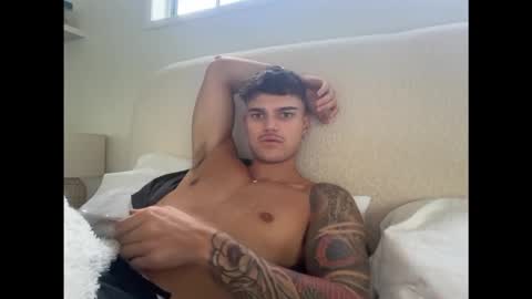 BrooklynTay online show from February 18, 9:58 pm