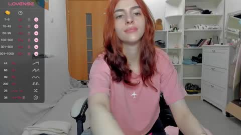 broosnica1 online show from June 3, 8:39 am
