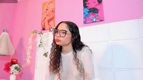 brownmaia1 online show from October 4, 12:58 pm