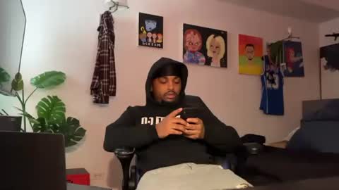 Brownskinshortyy online show from November 17, 5:37 pm