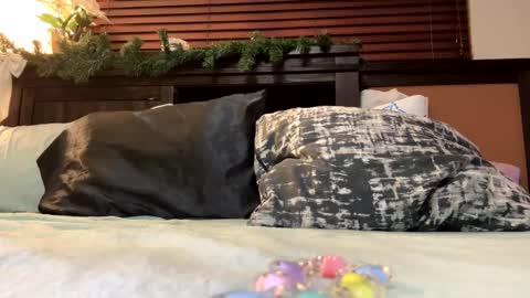 EtherealLilac online show from February 2, 4:15 am