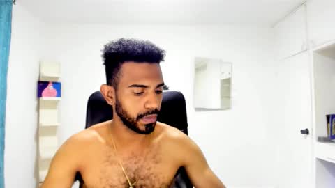 bruce_1111 online show from September 27, 11:02 pm