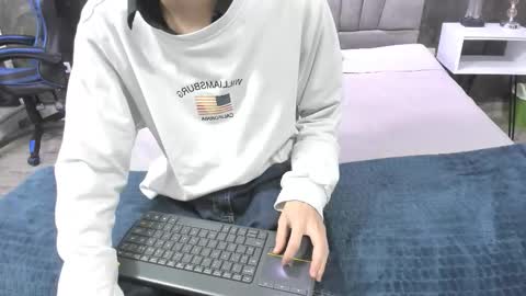 Bruce Hans online show from September 11, 11:33 am