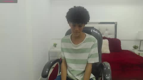  B R U C E   T W I N K online show from February 19, 12:44 pm